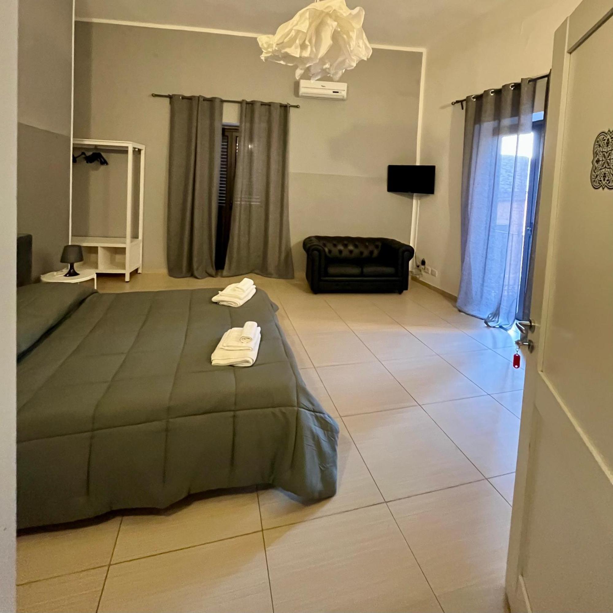Persefone Luxury Suite 阿格里真托 外观 照片